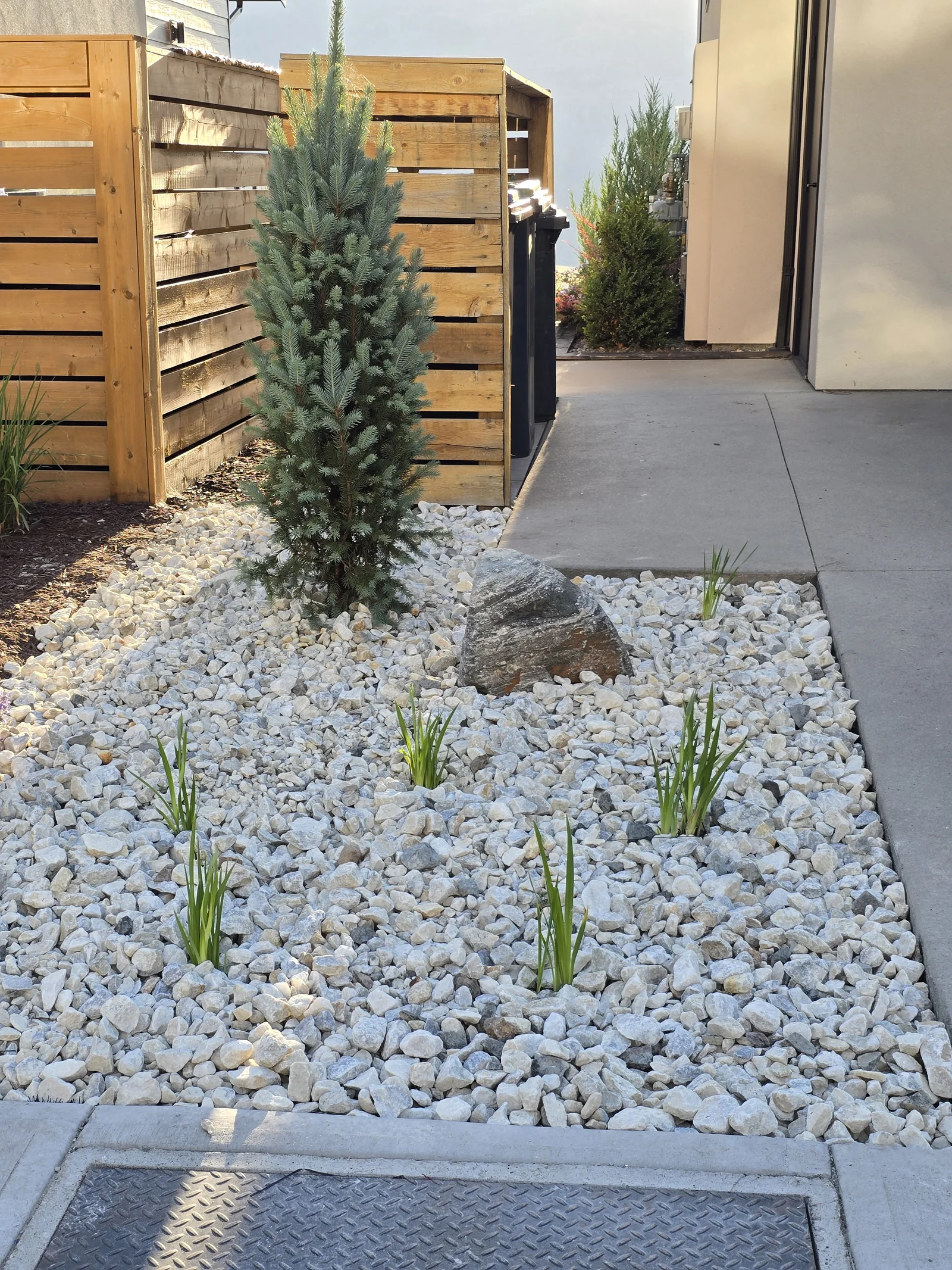 Landscaping project #48 in Kelowna, BC — EcoForest